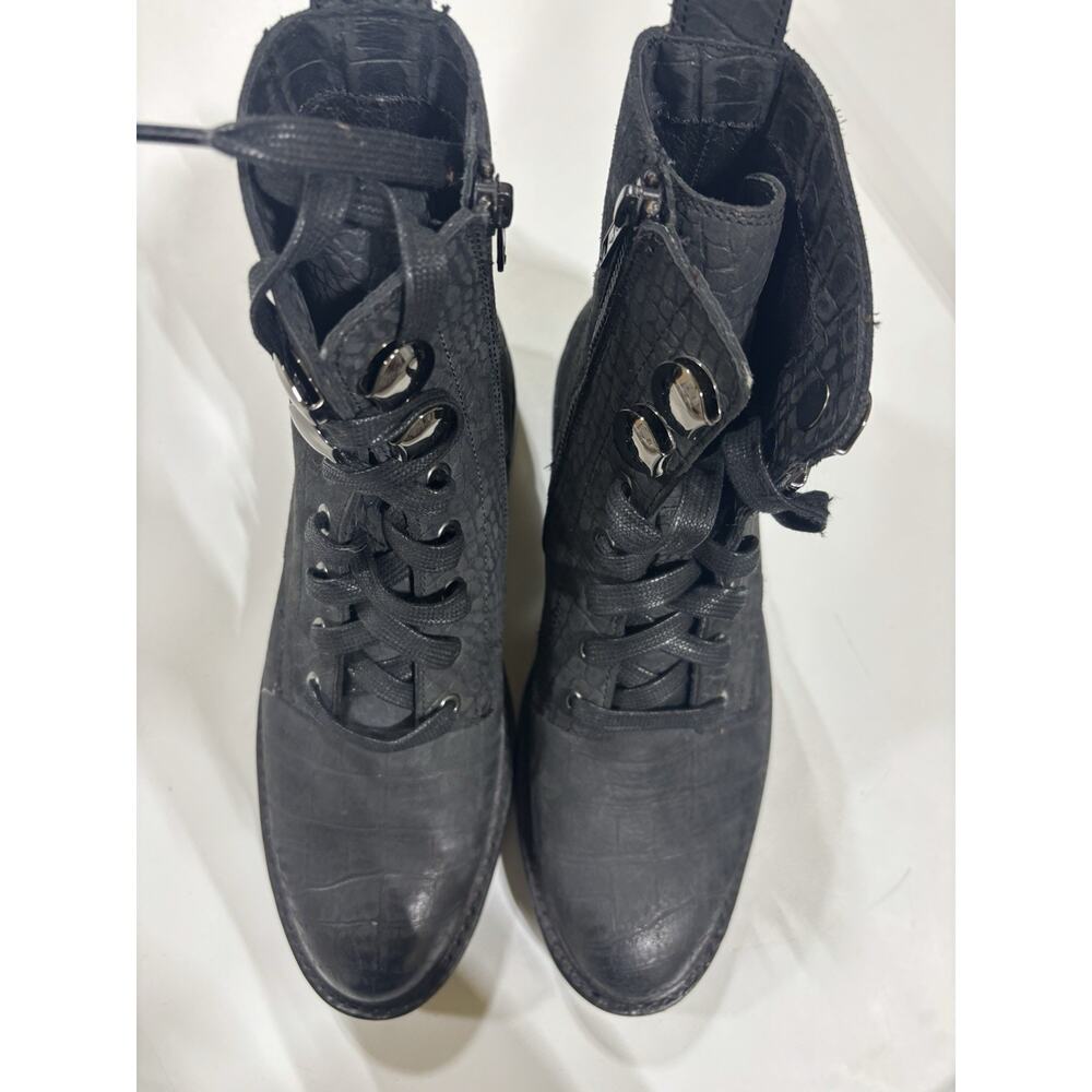NWOT Frye Julie Hook Combat Boots Womens Black Vintage Leather MSRP $358 76269 - Picture 5 of 12